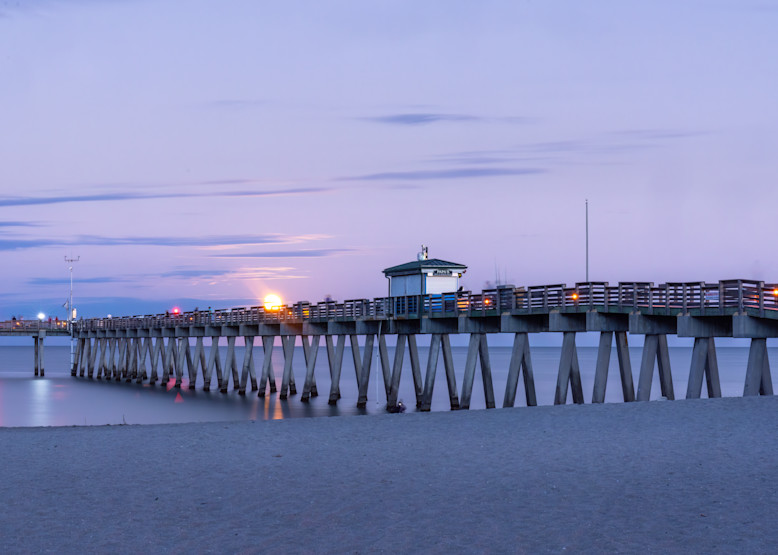 Moonset at the Venice Fishing Pier
