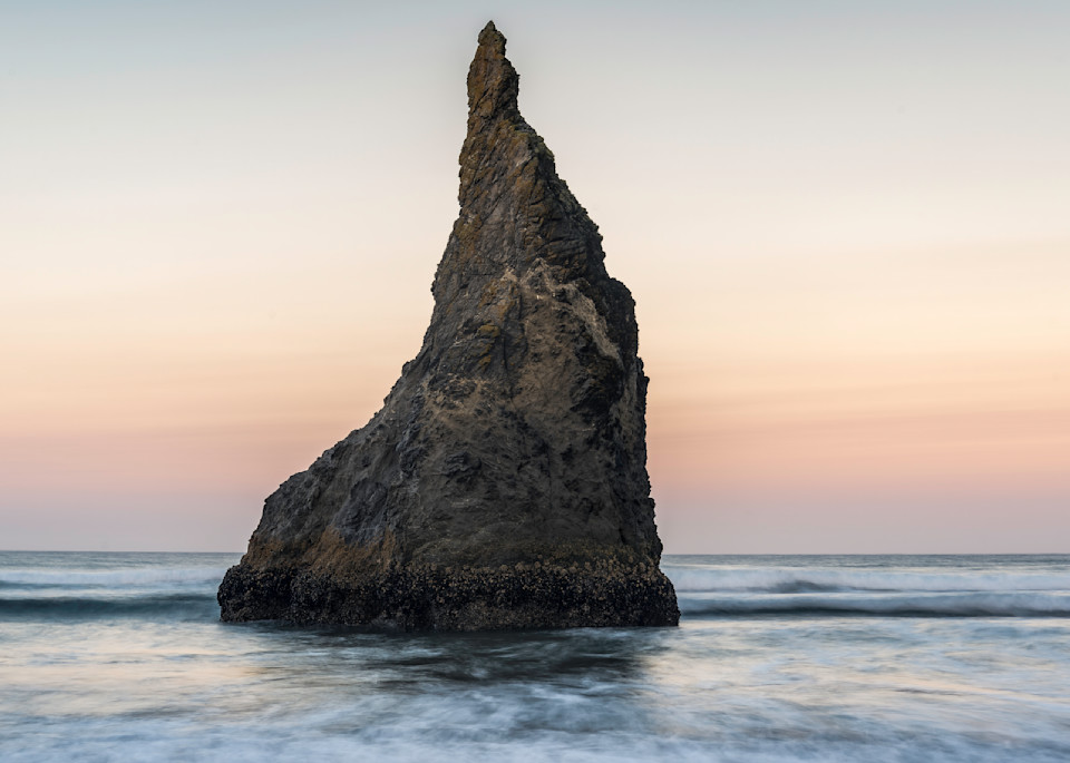 Sea Stack At Sunset, Bandon Beach, Oregon Photography Art | Tom Ingram Photography