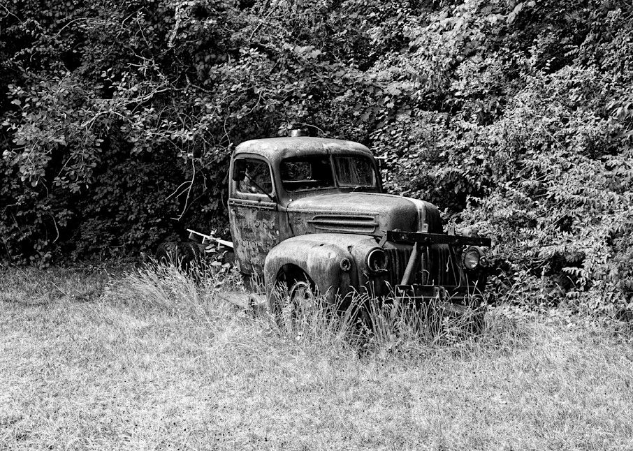 Forgotten Ford Bw Photography Art | Fred Pais Photography