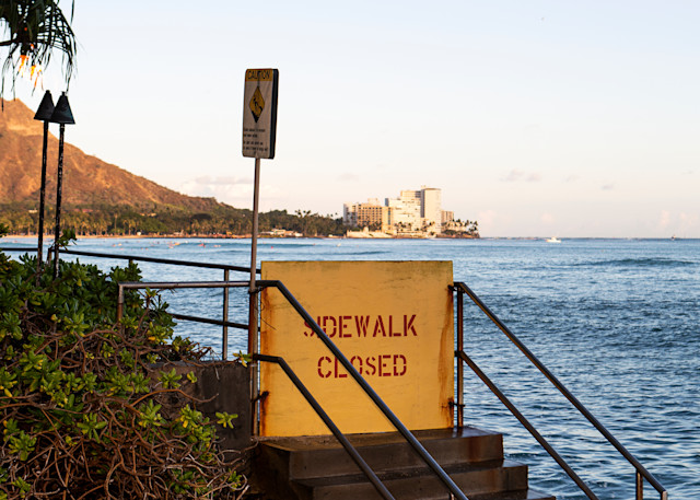 Where the Sidewalk Ends Waikiki