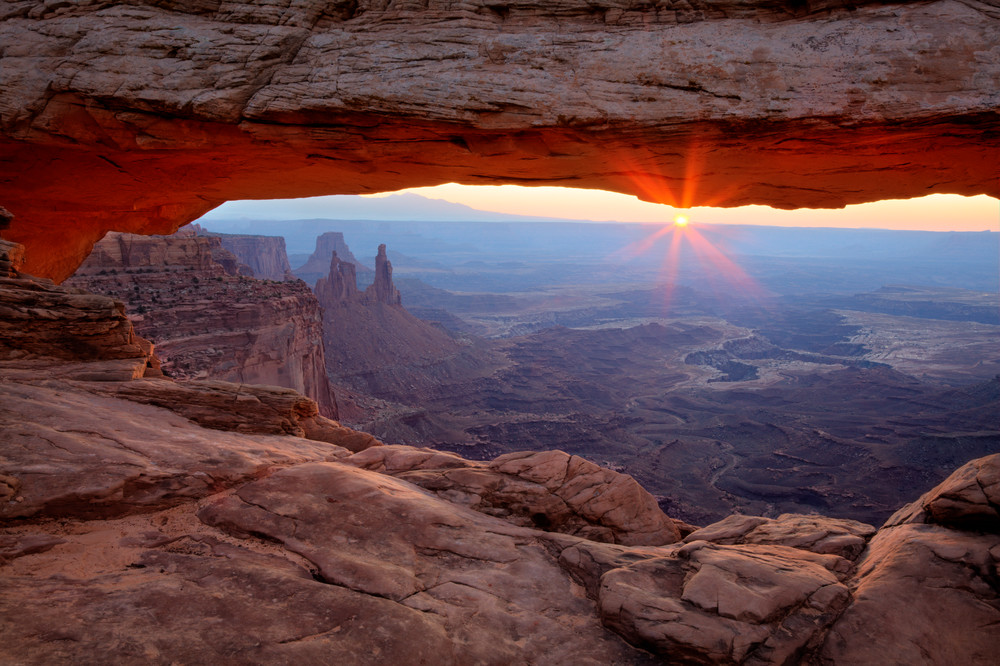 Mesa Arch in Canyonlands National Park Mesa Arch in Canyonlands National Park