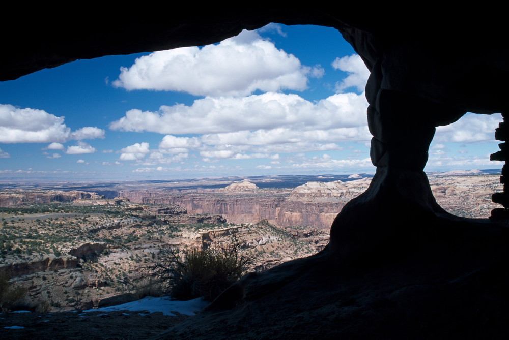Aztec Butte, Canyonlands National Park, Utah; view from inside one of the dwellings in the rock