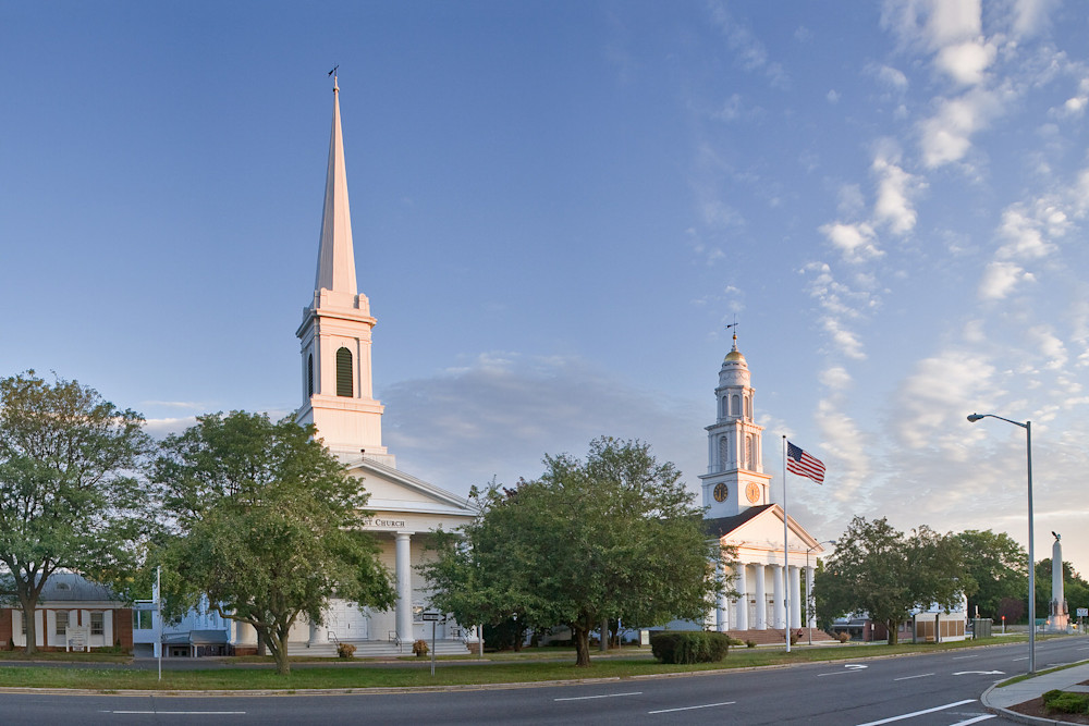 Broad Street Meriden churches and Memorial