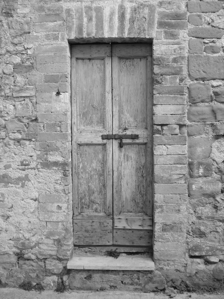 italy door ancient old wood stone