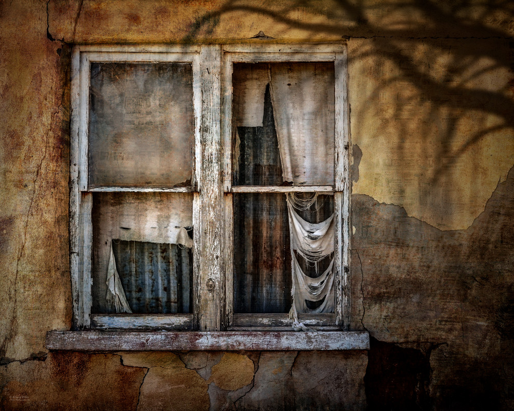 Echoes of the Past | d'Ellis Photographic Art photographs, Elsa Echoes of the Past | d'Ellis Photographic Art photographs, Elsa