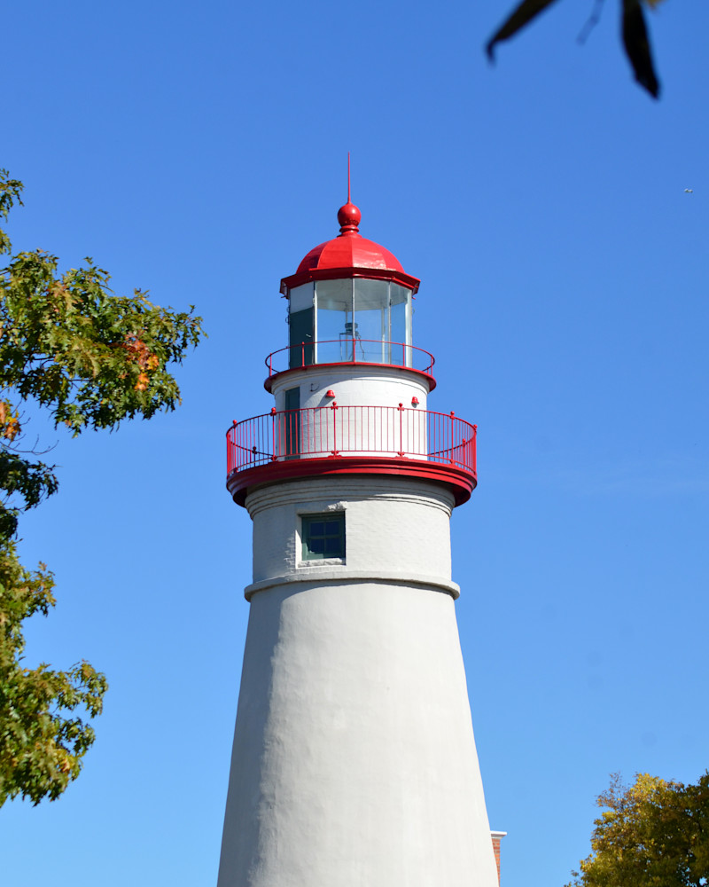 Marblehead Lighthouse l l June Bell Artist
