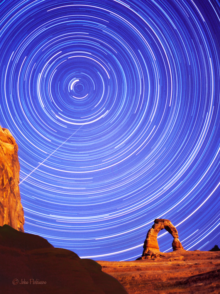 Meteor at Delicate Arch
