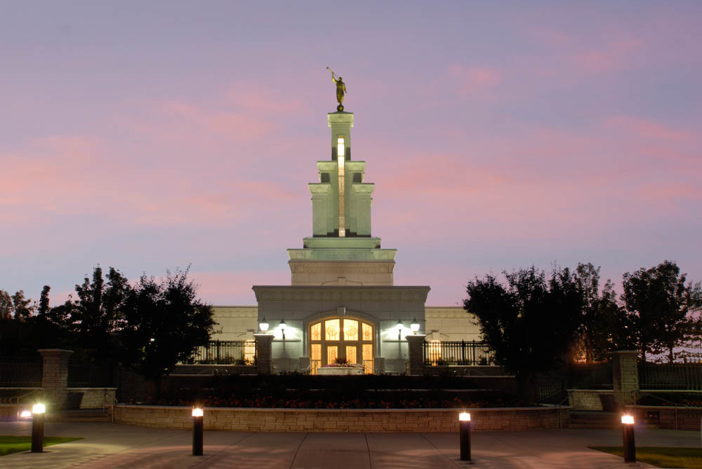 Columbia River Temple - Pink Sky