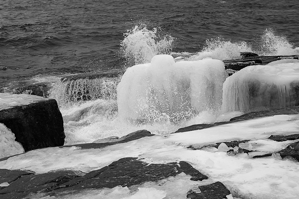 Lake Superior Cold Shower Photography Art | Dale Yakaites Photography