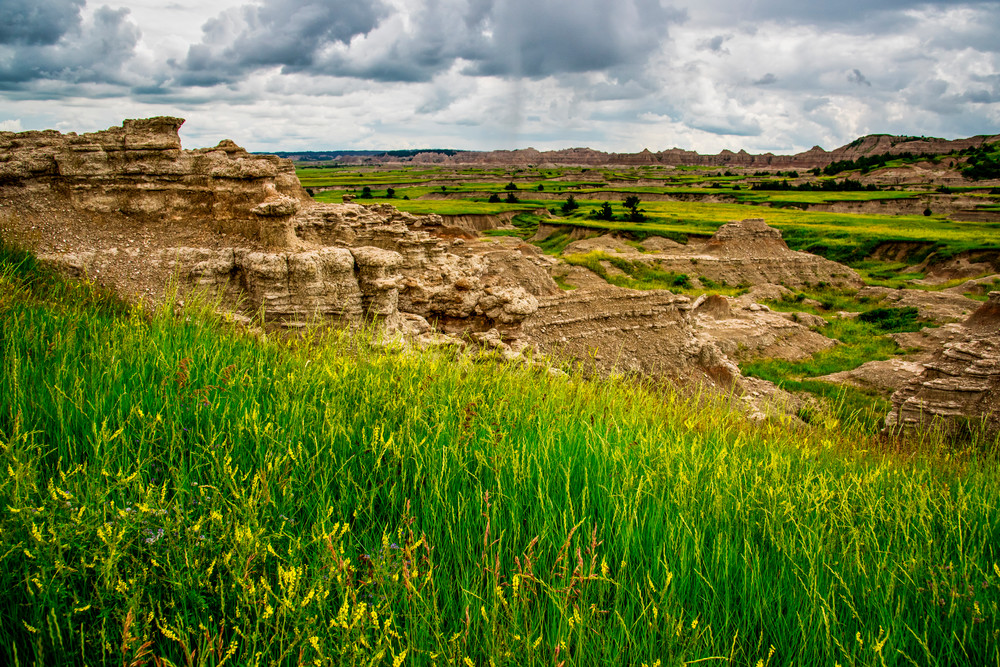 Badlands outcropping photography