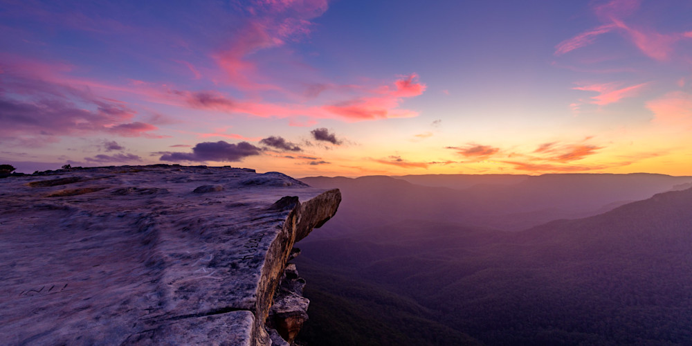 Sunset at Lincoln s Rock - Wentworth Falls Blue Mountains National Park NSW Australia