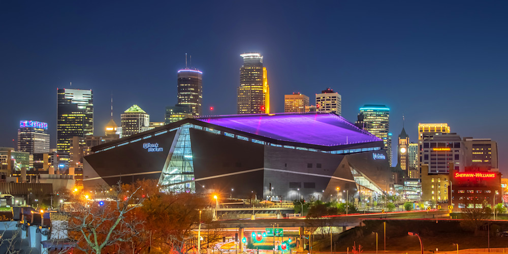 Vikings Purple Skyline - Pictures of the US Bank Stadium | William Drew