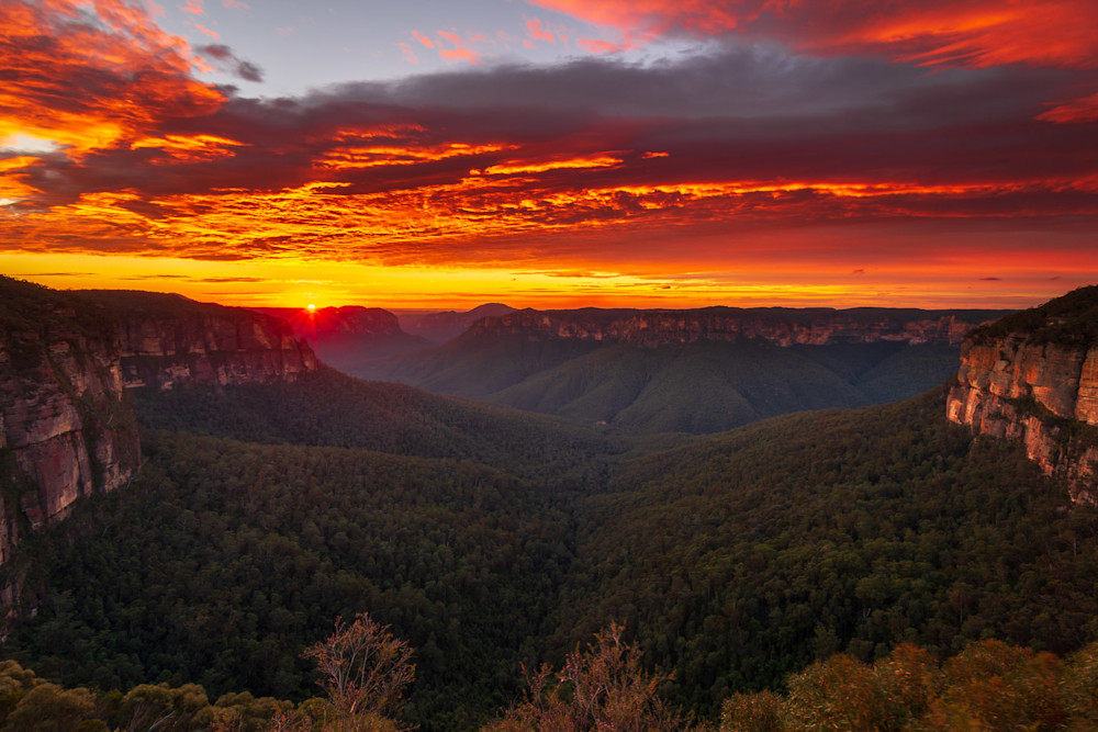 Leap of Glory - Grose Valley Govetts Leap Blackheath Blue Mountains National Park NSW Australia Sunrise