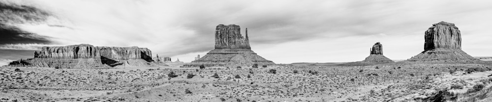 Wild West in Monument Valley — Arizona fine-art photography prints