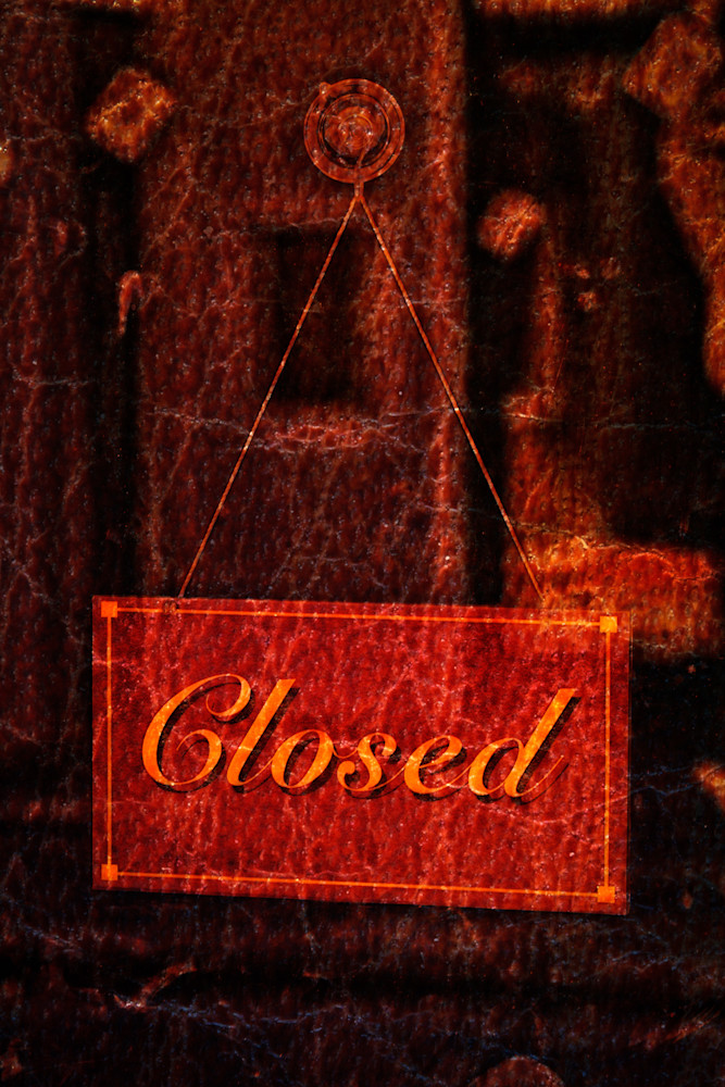 Closed Red Photography Art | Caplan Studios Vault, LLC