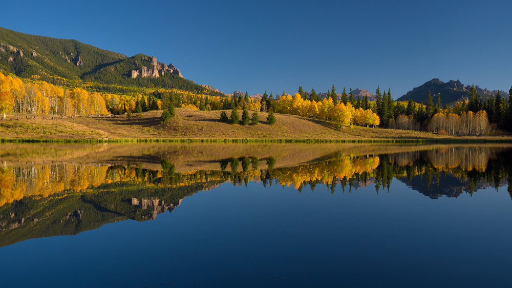 Autumn Reflections at Beaver Lake