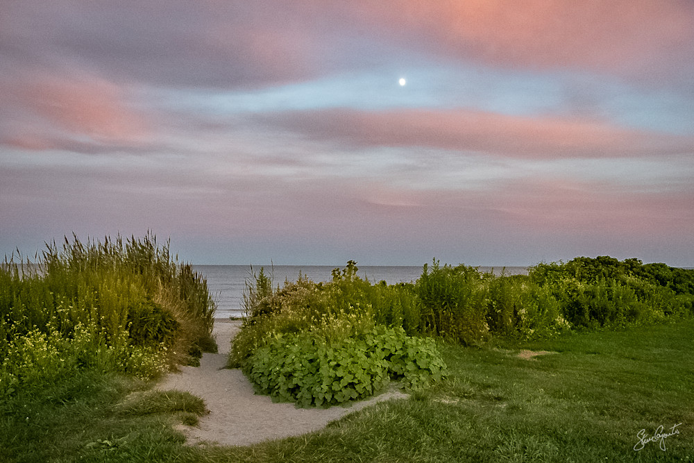 Scarborough Beach Moonrise Photography Art | Light of Day Gallery