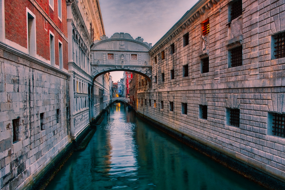 Bridge Of Sighs (Venice, Italy) Photography Art | zoeimagery.XYZ