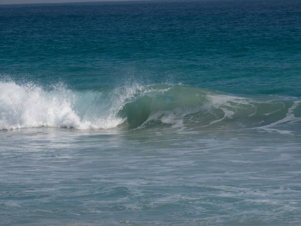 Ocean Waves breaking photo