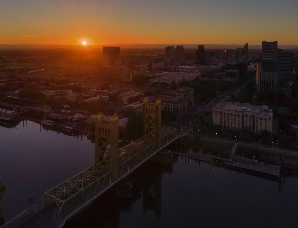 First light Sacramento,Tower bridge, sunrise, first light