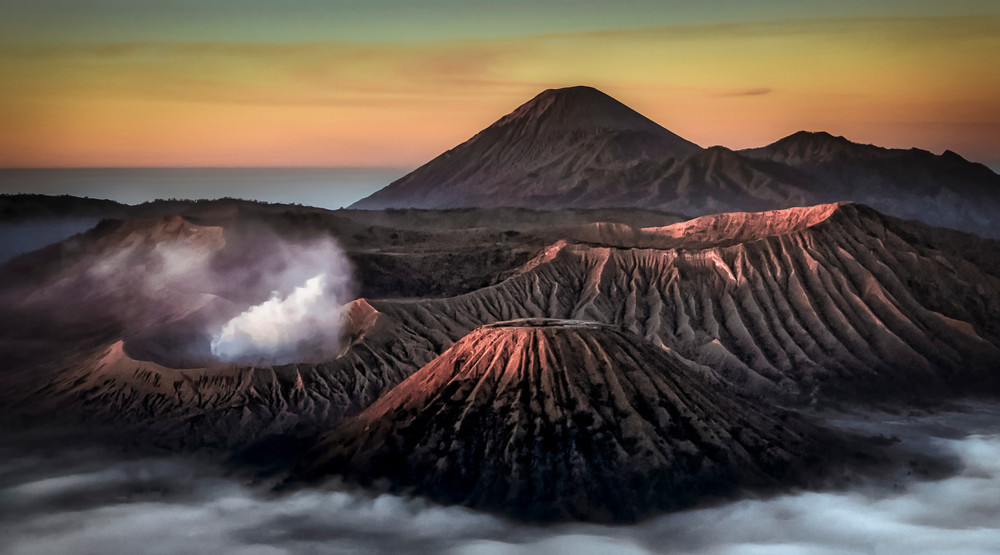 indonesia java landscape bromo mountain volcano sunrise