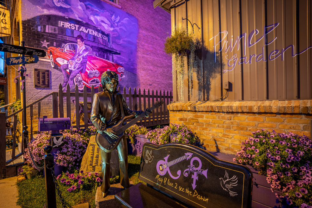 Prince Mural And Statue In Henderson Mn Photography Art | William Drew Photography