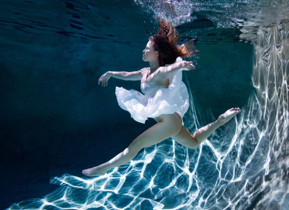 Underwater Grace Art | Dan Katz Photography
