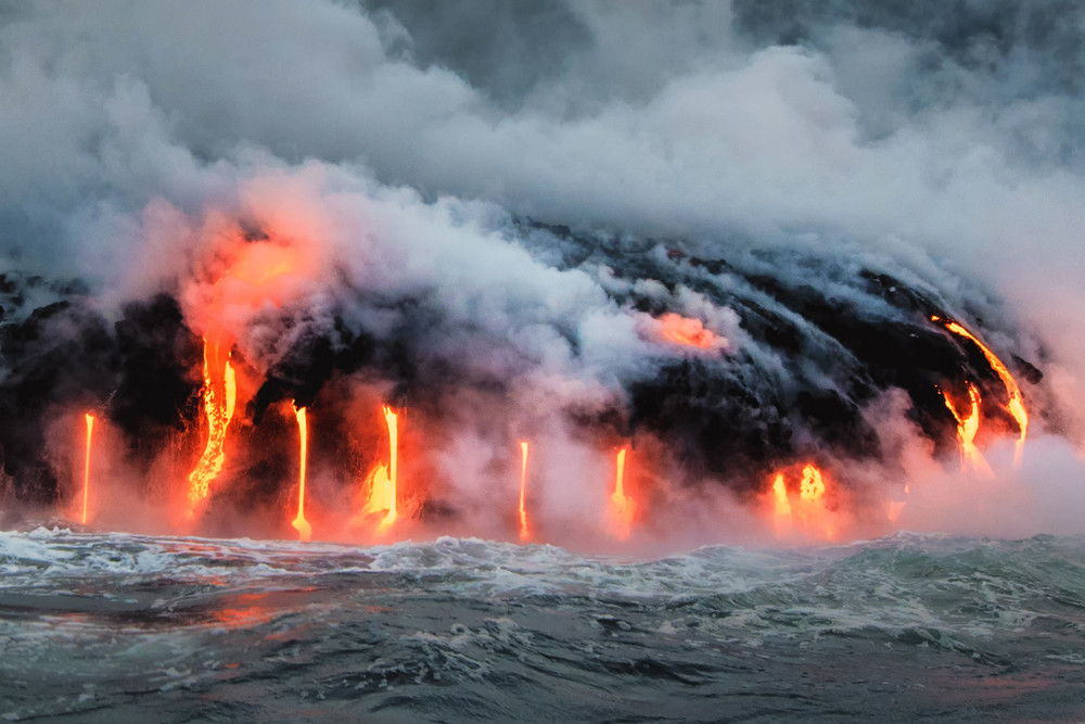 407   Lava Right By Allen Galiza Art | Maui Fine Art