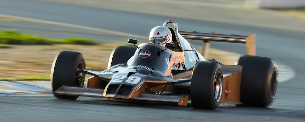 Warsteiner Arrows at Sonoma Warsteiner Arrows at Sonoma