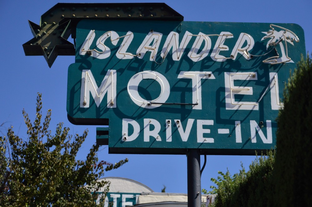 Islander Motel Drive In Pasadena Ca Route 66 Photography Art | California to Chicago 