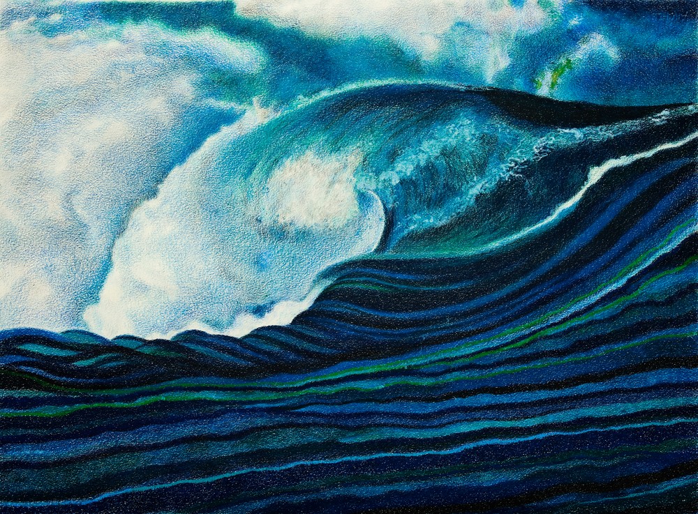 OCEAN WAVE RISING IN BLUES
