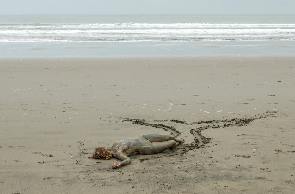 Bodypaintography: 'beached Mermaid' 2015, California Art | BODYPAINTOGRAPHY