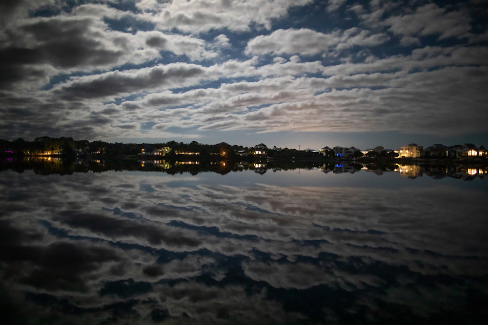 Night time photo with sky reflection on Eastern lake
