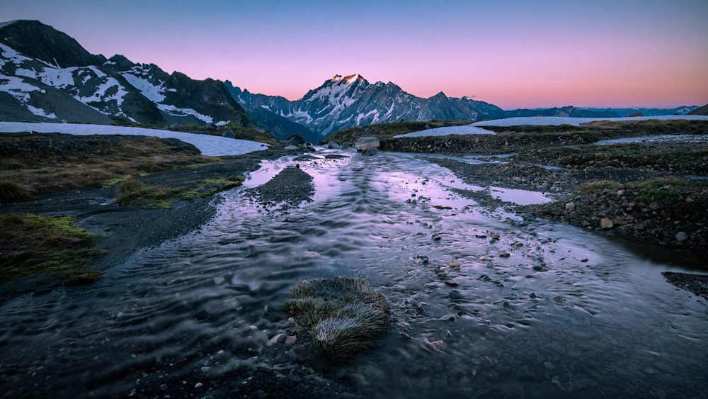 Tom Weager Photography - Emperor Peak at dawn in the Purcells