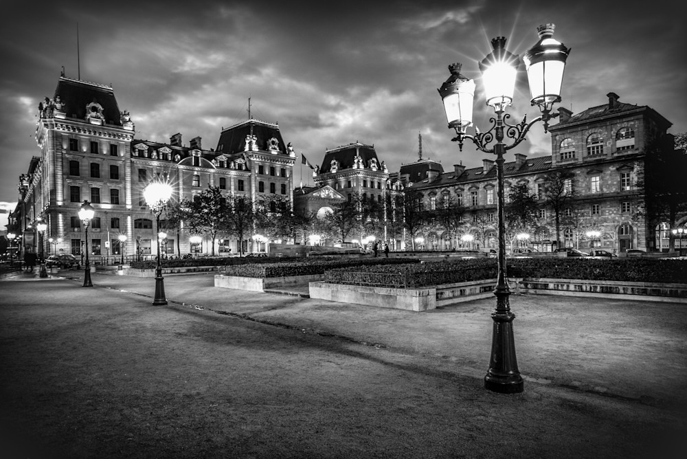 Harv Greenberg Photography - Parisian Lights