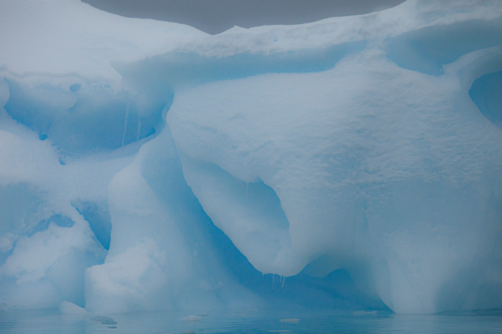 Amazing formations in icebergs in Antarctica | Nicki Geigert, Photographer