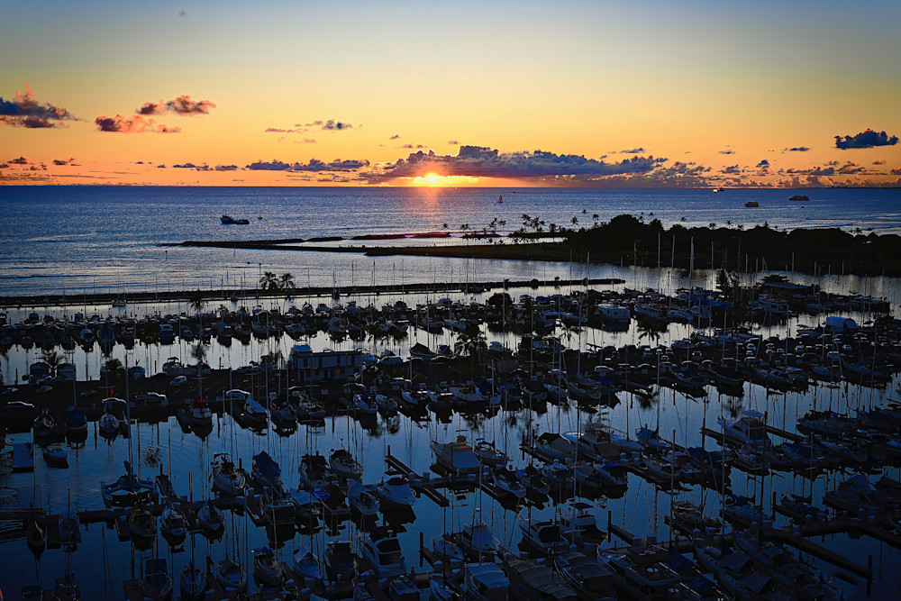 Landscape/Travel Photo Prints: Honolulu marina at sunset