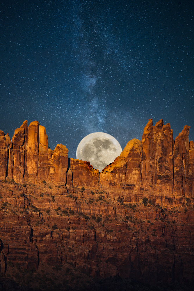 The Last Of The Moon Photography Art | Trevor Beecher Photography