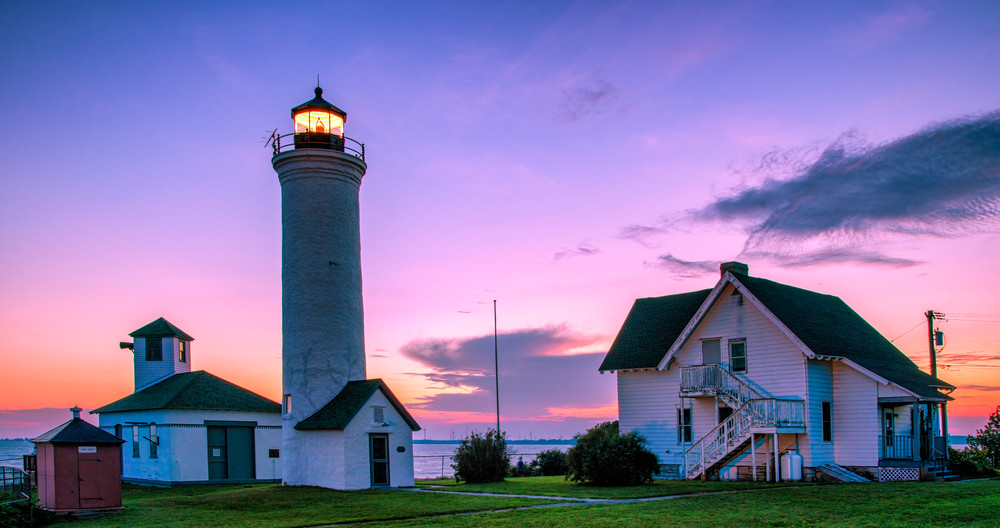 Tibbets Point Lighthouse Sunset - New York fine-art photography prints