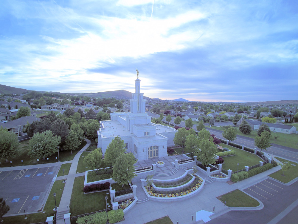 \DCIM\100MEDIA\YUN00025.jpg