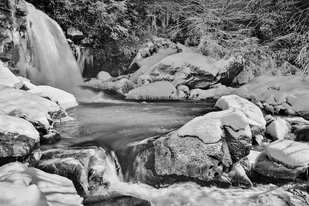 Douglas Falls In Winter 8367 Art | Kullman Visual Arts
