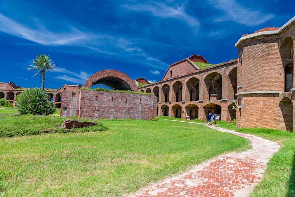 Courtyard And Parade Ground Photography Art | kramkranphoto