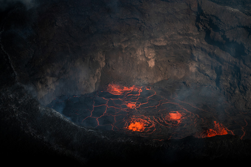 An erupting volcano-Fagradalsfjall