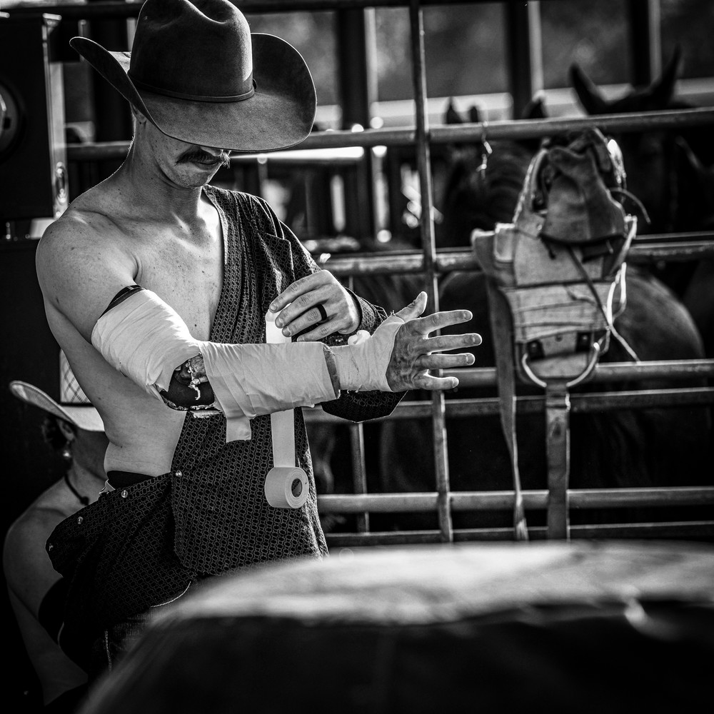 The Bronc Rider Preperation Photography Art | JoeDuty.com