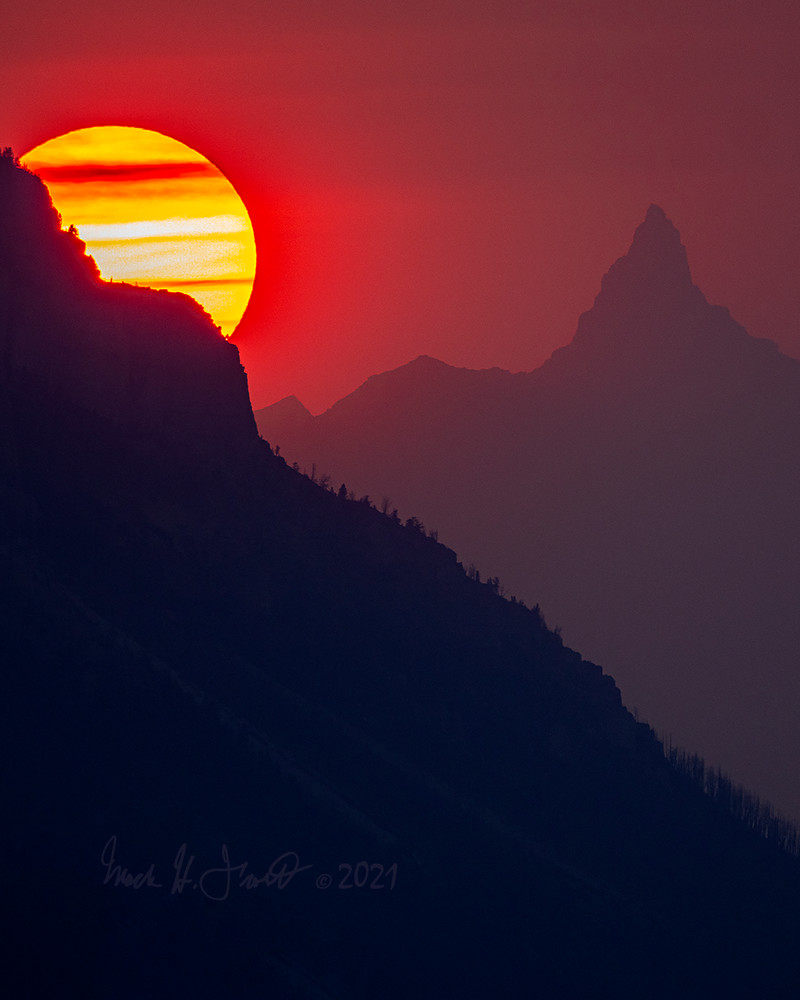 Mhf Pilot Sugarloaf & Sun Vert Art | Open Range Images