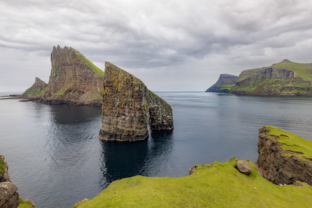 Drangarnir, Faroe Islands | Landscape Photography | Tim Truby
