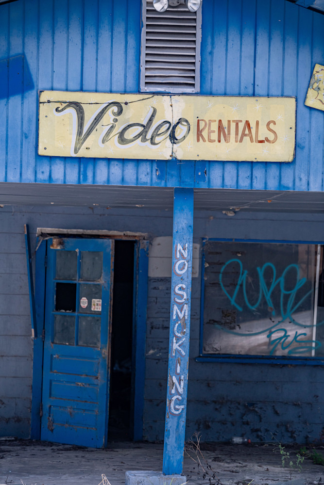 Empty Aisles Photography Art | kramkranphoto