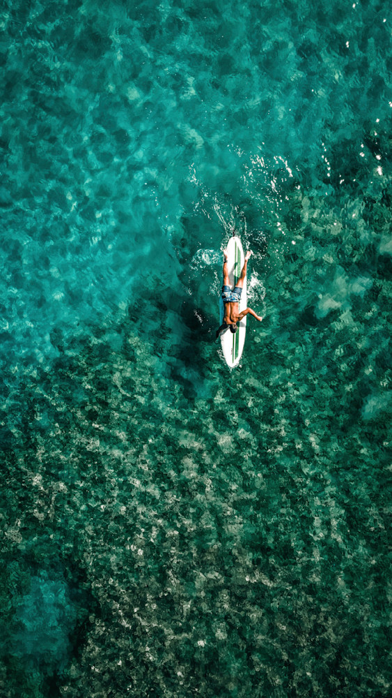 Surfing In Diamond Blue Photography Art | dannytorobekovart