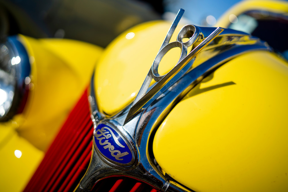 Detail, Yellow V8 Ford #3