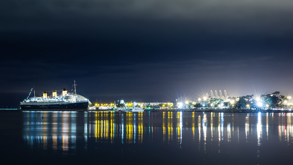 Queen Mary At Night Photography Art | Gatesman Photography